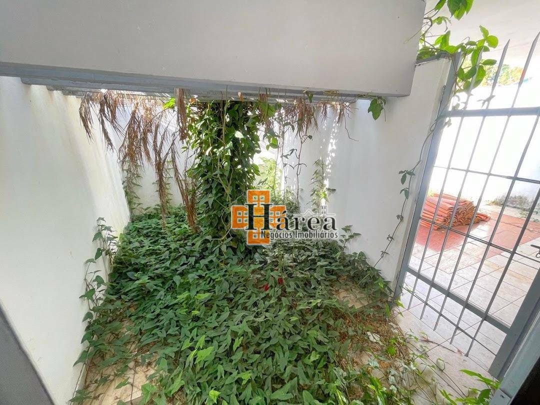 Casa à venda e aluguel, 220m² - Foto 37