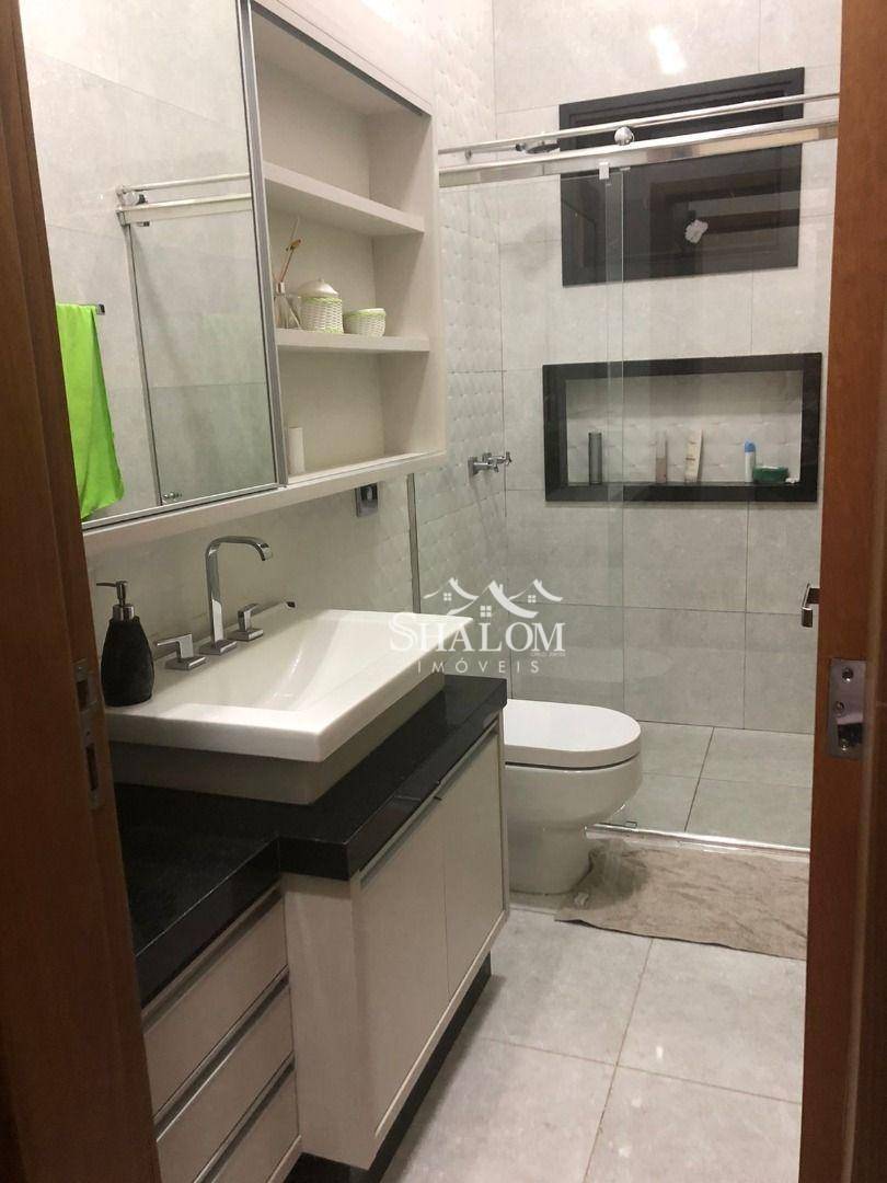 Sobrado à venda com 4 quartos, 430m² - Foto 17