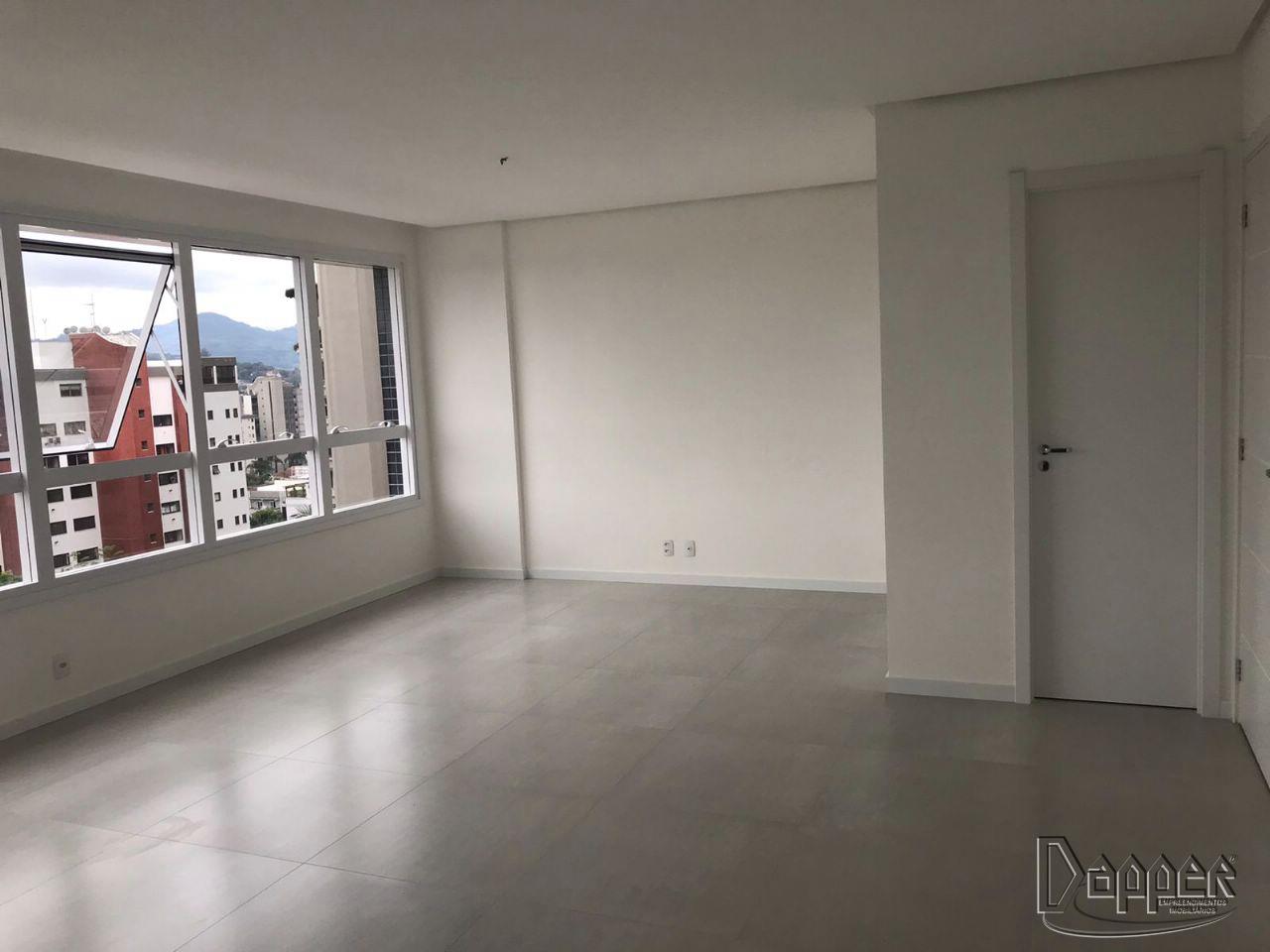 Apartamento à venda com 3 quartos, 110m² - Foto 2