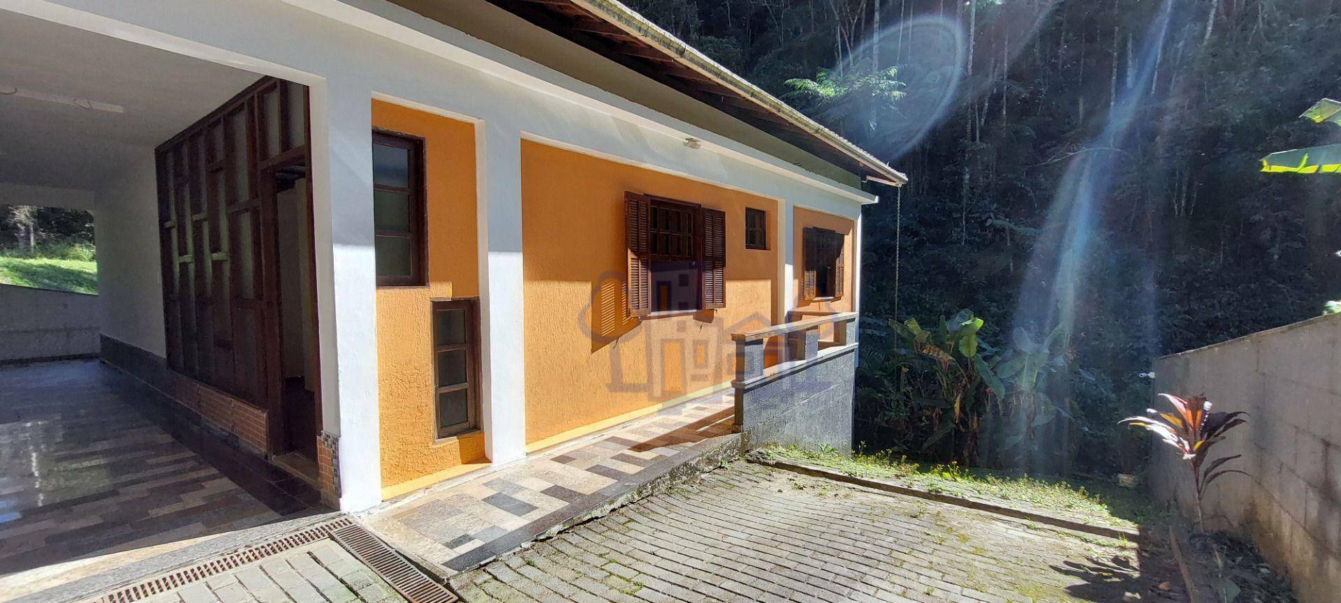 Casa, 2 quartos, 108 m² - Foto 1