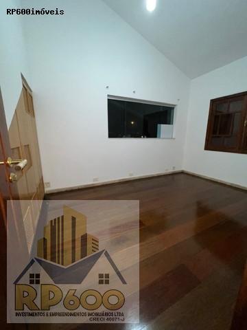 Casa de Condomínio para alugar com 3 quartos, 583m² - Foto 9