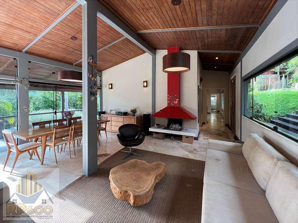 Casa de Condomínio à venda com 5 quartos, 2520m² - Foto 9