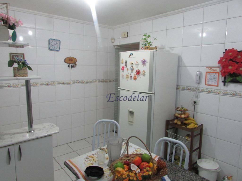 Sobrado à venda com 4 quartos, 300m² - Foto 8