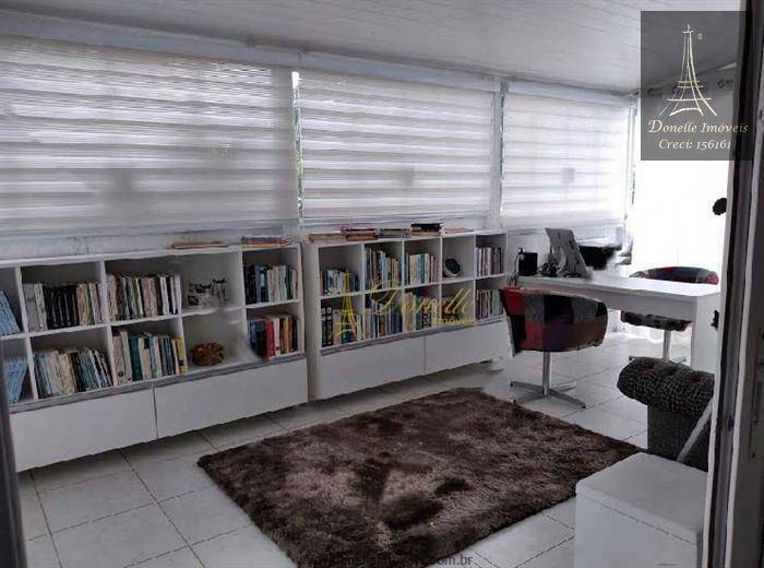 Sobrado à venda com 3 quartos, 300m² - Foto 27