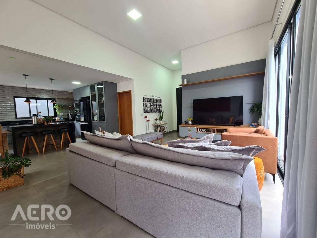 Casa de Condomínio à venda com 3 quartos, 216m² - Foto 18