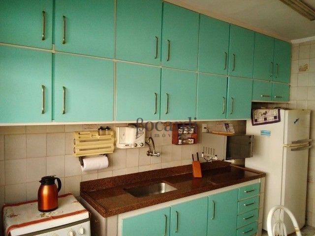 Apartamento à venda com 1 quarto, 54m² - Foto 4