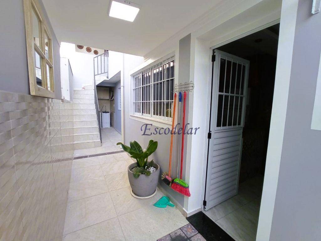 Sobrado à venda com 4 quartos, 200m² - Foto 30