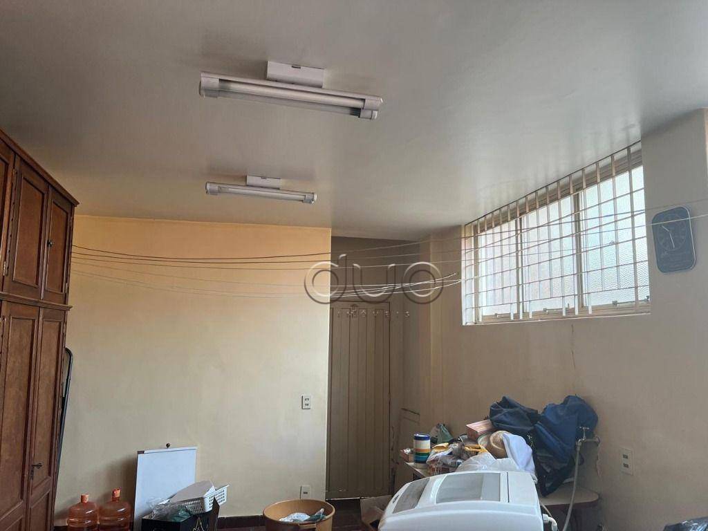 Casa à venda com 4 quartos, 235m² - Foto 13