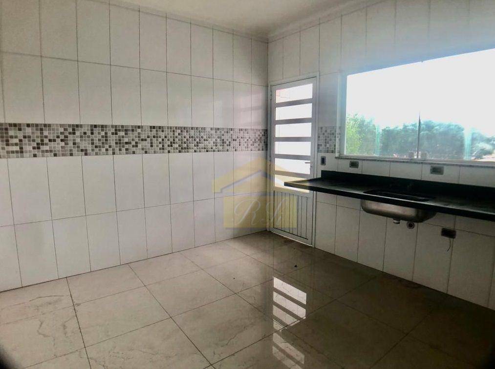 Sobrado à venda com 3 quartos, 200m² - Foto 6