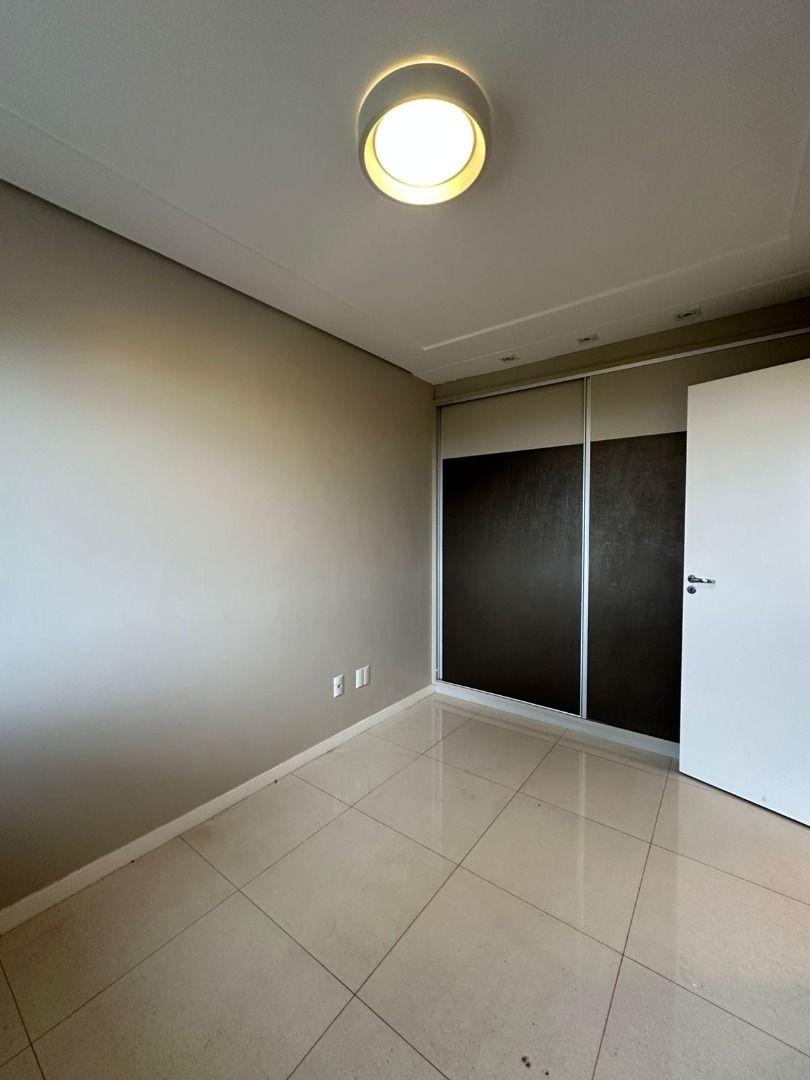 Apartamento à venda com 2 quartos, 74m² - Foto 11