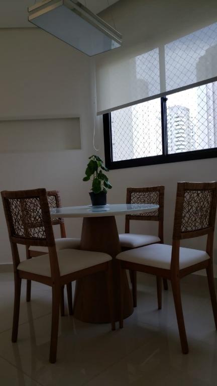 Apartamento à venda com 3 quartos, 240m² - Foto 16