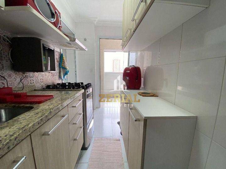 Apartamento à venda com 2 quartos, 66m² - Foto 8