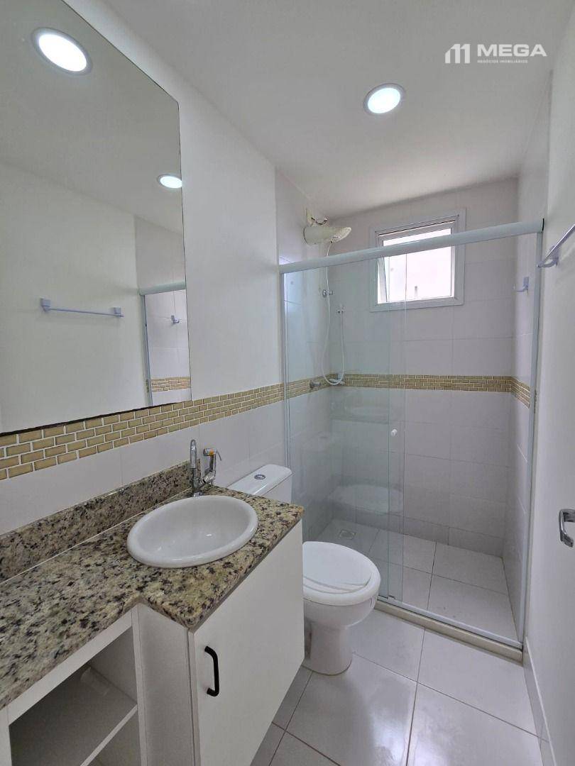 Apartamento à venda com 2 quartos, 66m² - Foto 11