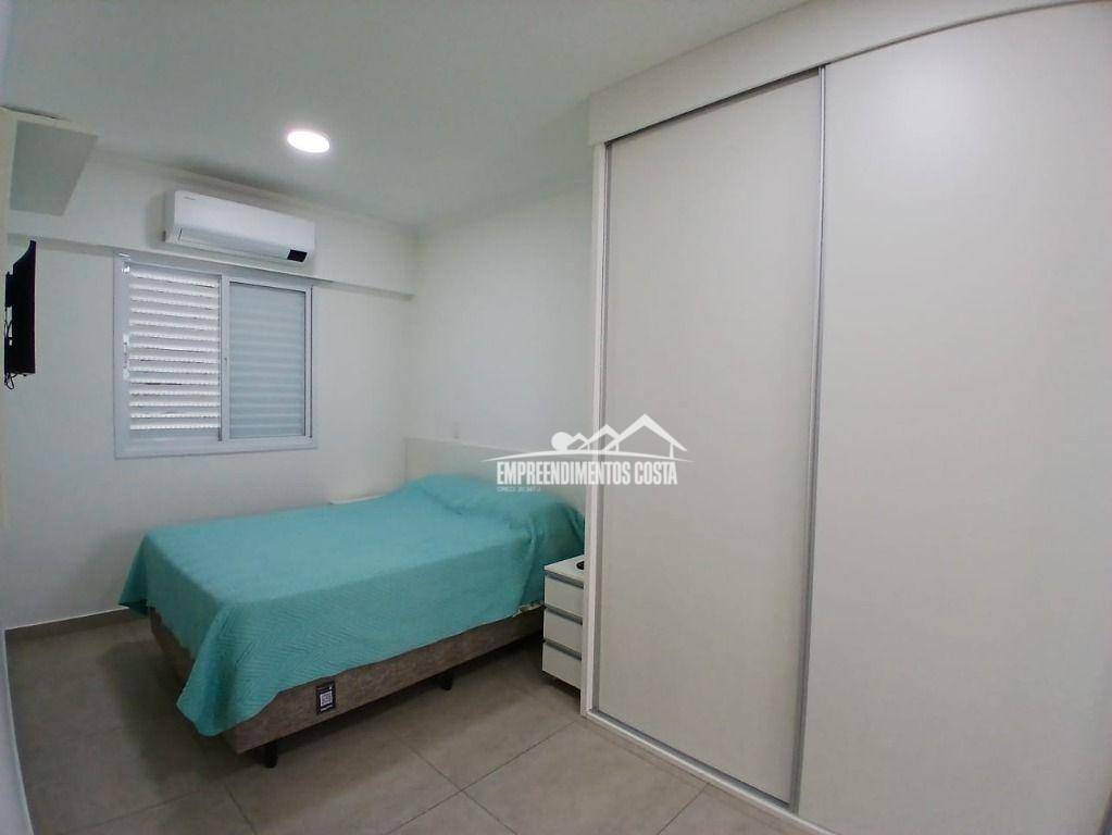 Apartamento para alugar com 2 quartos, 73m² - Foto 10