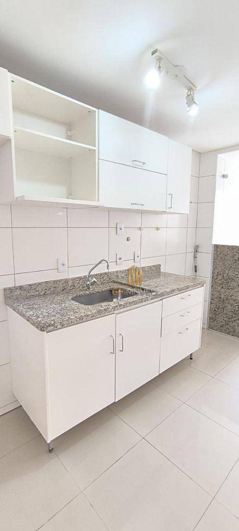 Apartamento à venda com 2 quartos, 65m² - Foto 6