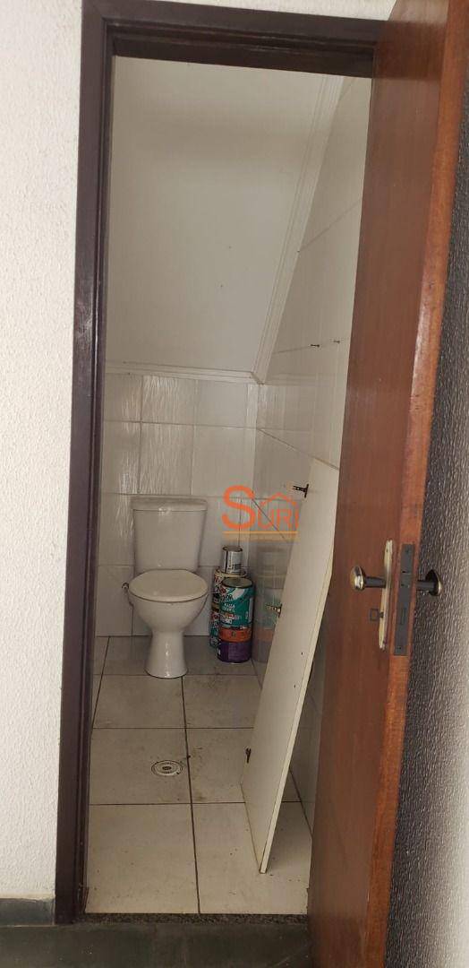 Sobrado à venda com 3 quartos, 242m² - Foto 17