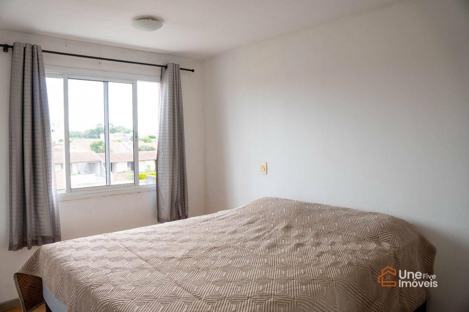 Apartamento à venda com 3 quartos, 117m² - Foto 9