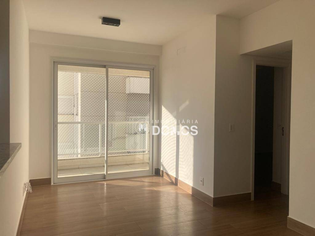 Apartamento à venda com 2 quartos, 80m² - Foto 9