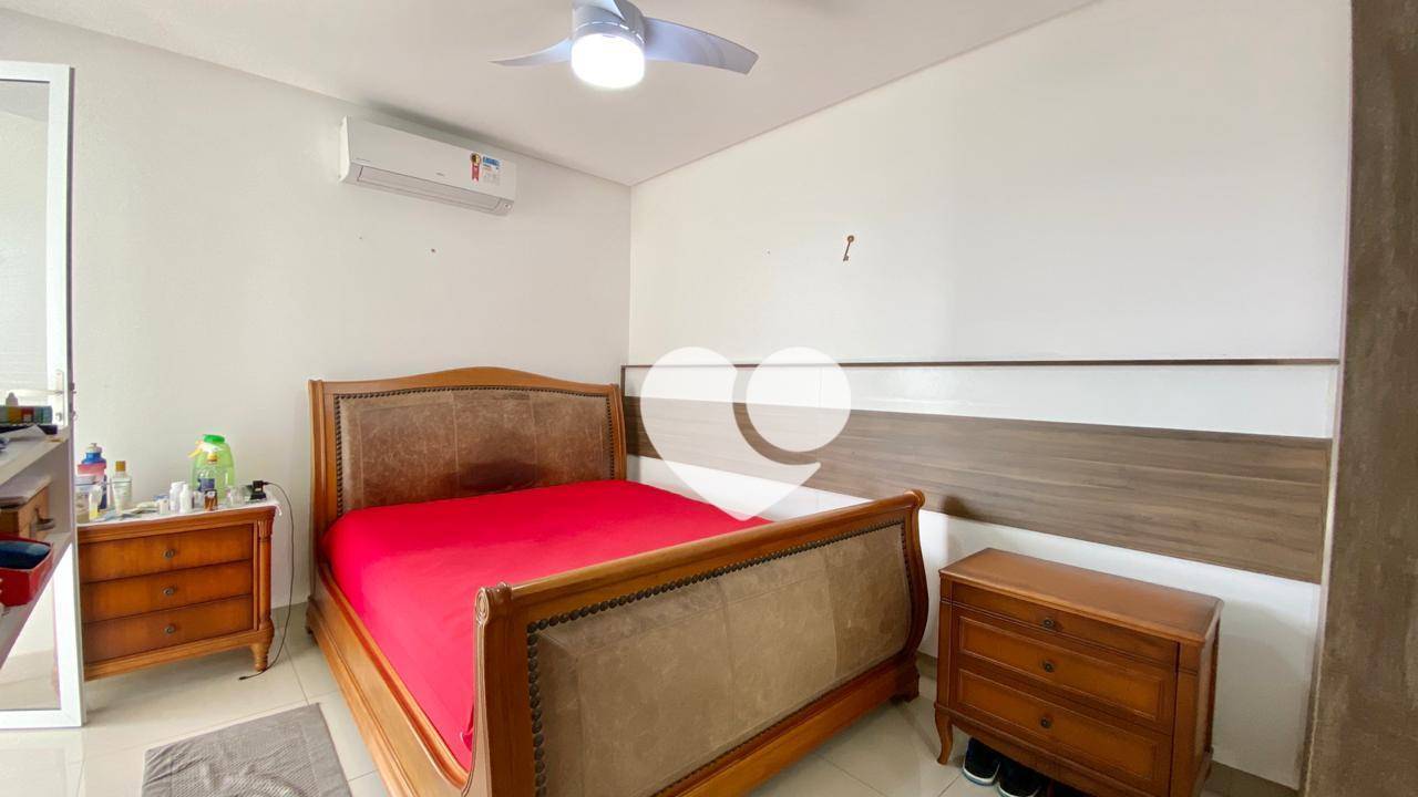 Apartamento à venda com 3 quartos, 135m² - Foto 11