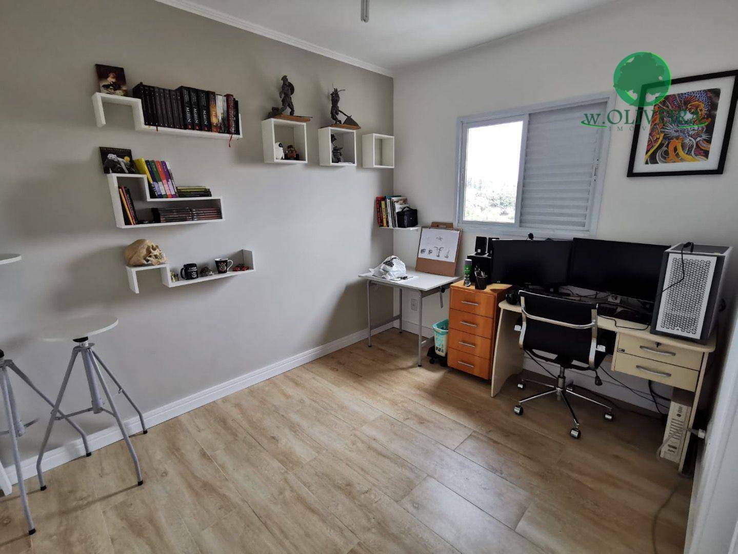 Apartamento à venda com 2 quartos, 70m² - Foto 18