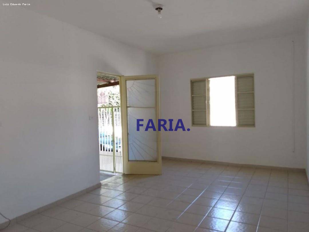 Casa à venda com 3 quartos, 150M2 - Foto 4