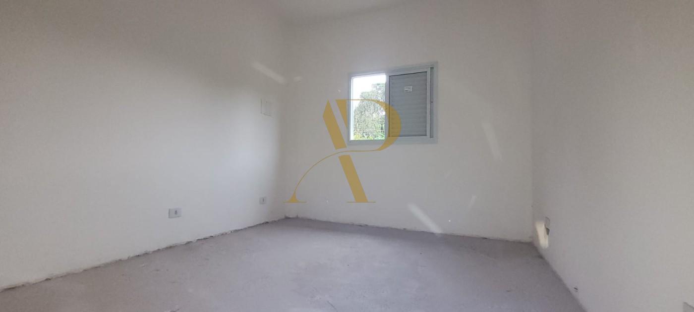 Casa à venda com 2 quartos, 62m² - Foto 5