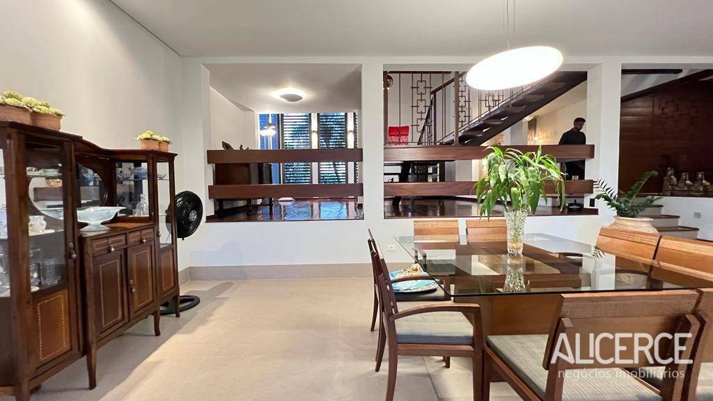 Casa à venda com 3 quartos, 452m² - Foto 35