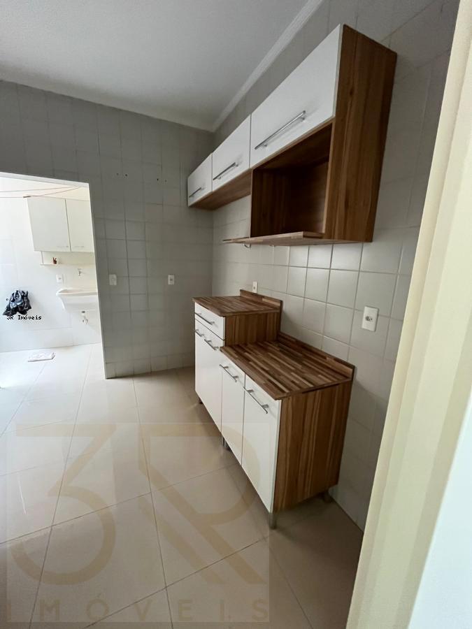 Apartamento para alugar com 3 quartos, 71m² - Foto 7