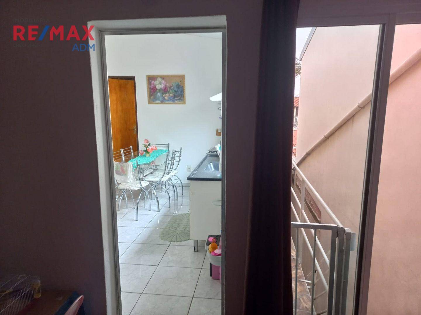 Casa à venda com 2 quartos, 125M2 - Foto 4