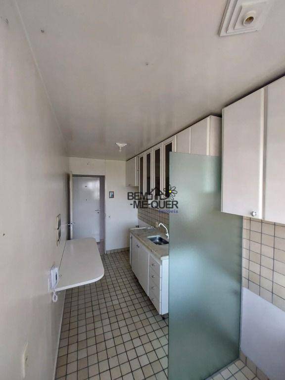 Apartamento à venda com 3 quartos, 65m² - Foto 10