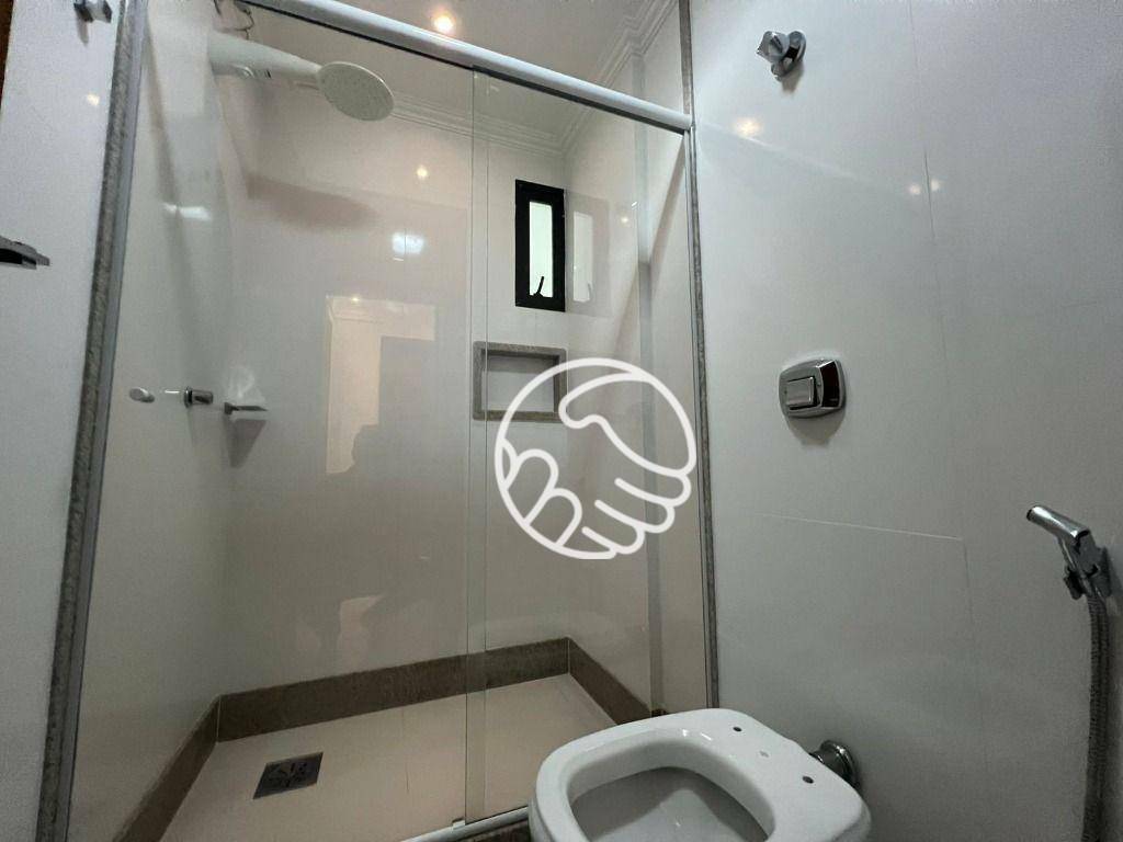 Apartamento para alugar com 3 quartos, 110m² - Foto 21