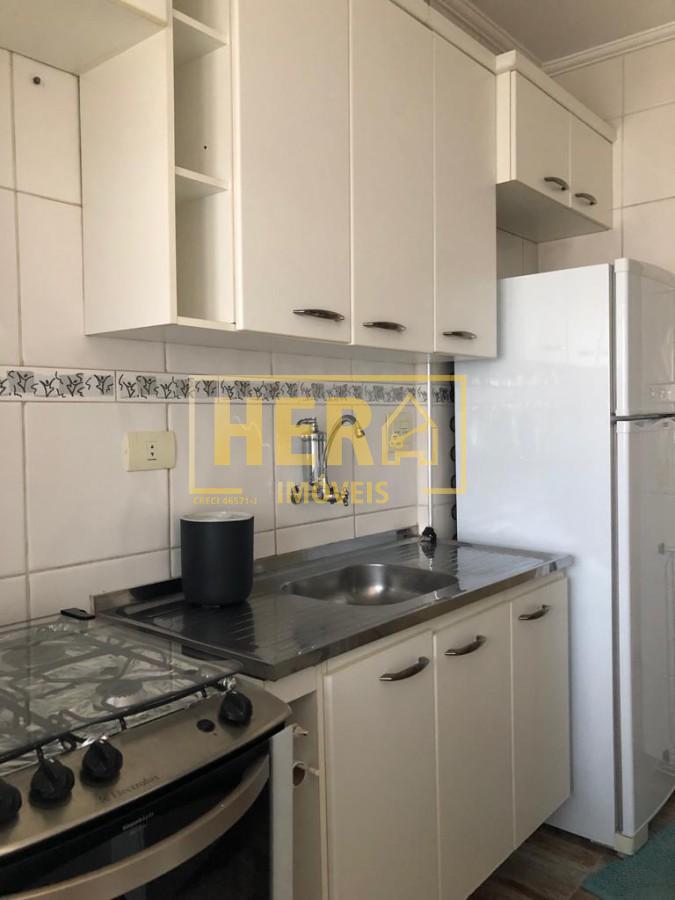 Apartamento para alugar com 2 quartos, 64m² - Foto 8