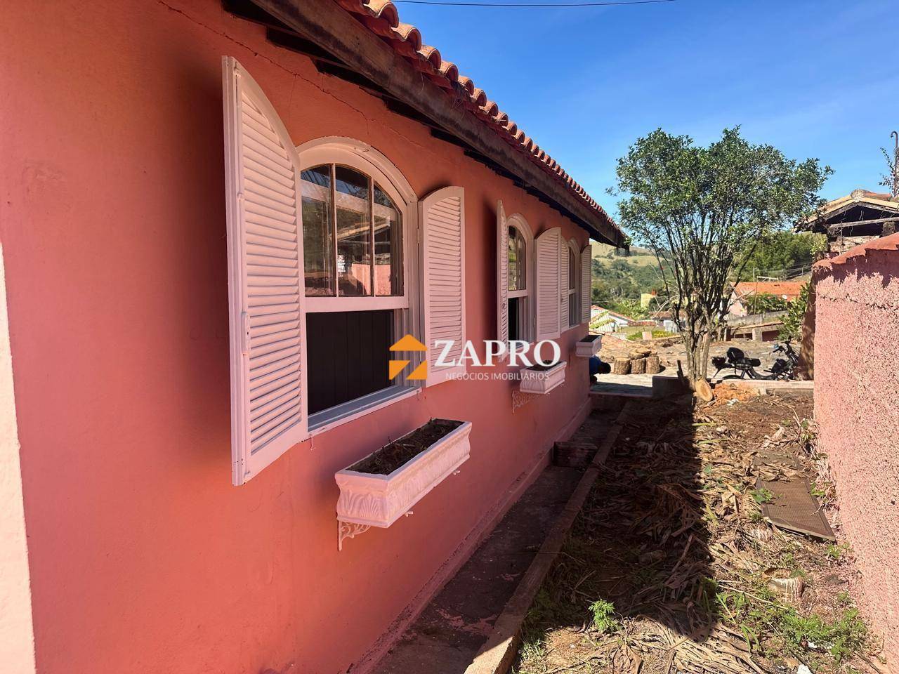 Chácara, 3 quartos, 2600 m² - Foto 3