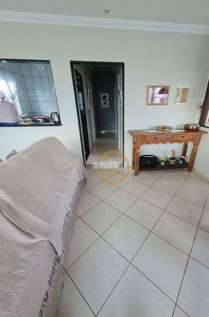 Casa à venda e aluguel com 4 quartos, 200m² - Foto 13