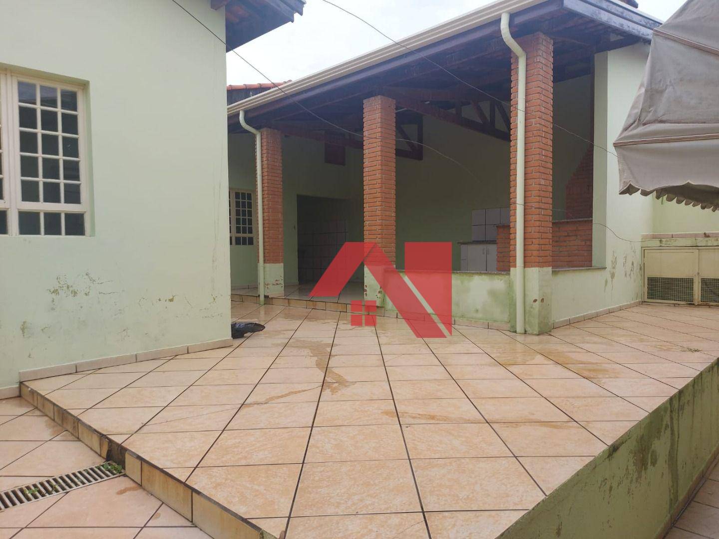 Casa para alugar com 5 quartos, 220m² - Foto 22