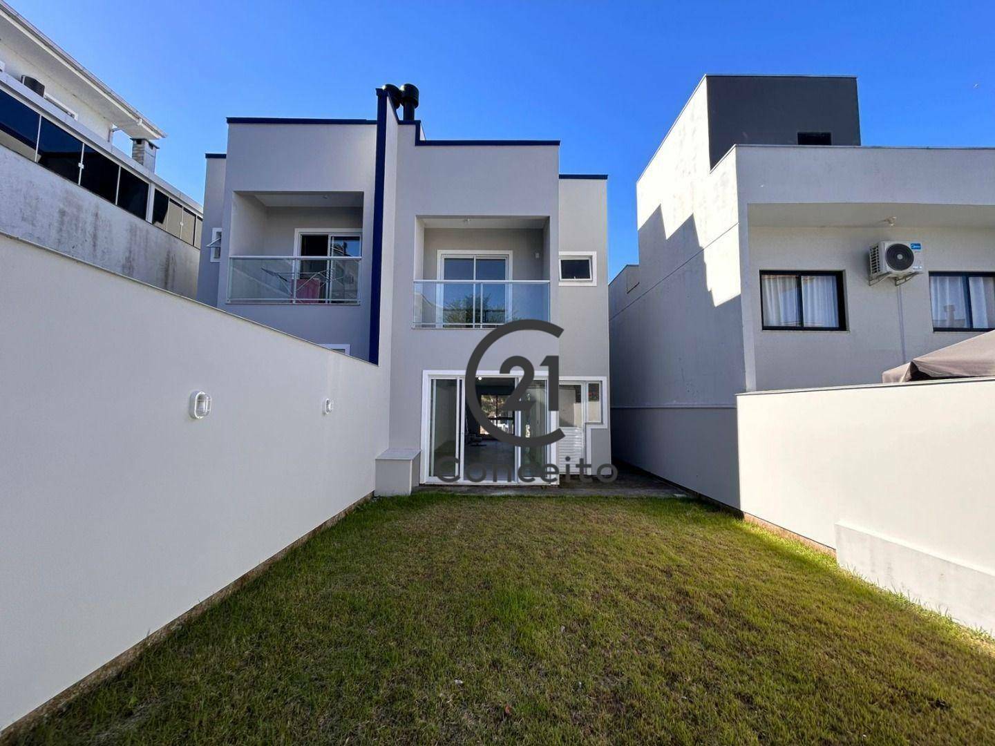Casa para alugar com 3 quartos, 92m² - Foto 1