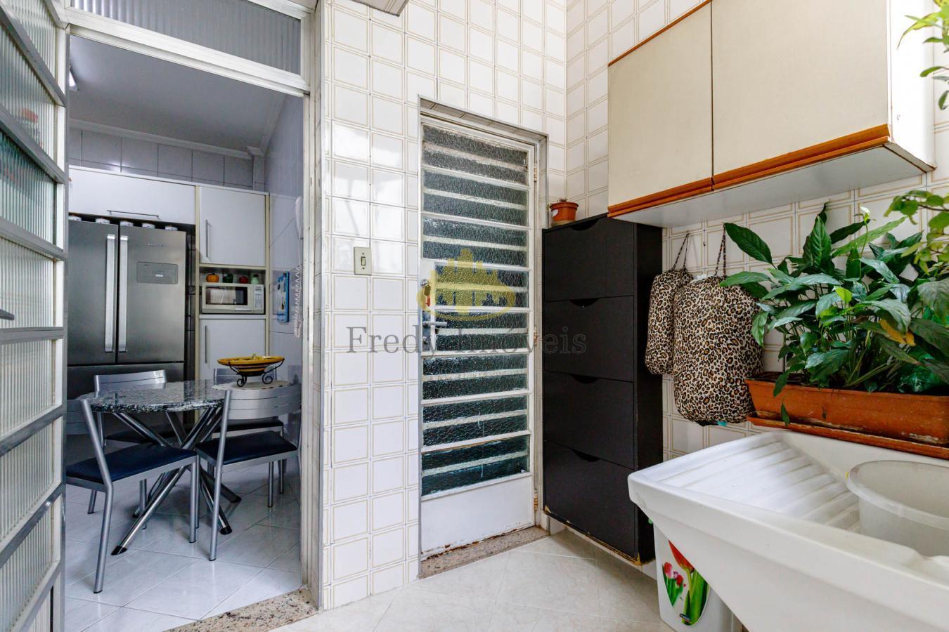 Apartamento à venda com 3 quartos, 105m² - Foto 23