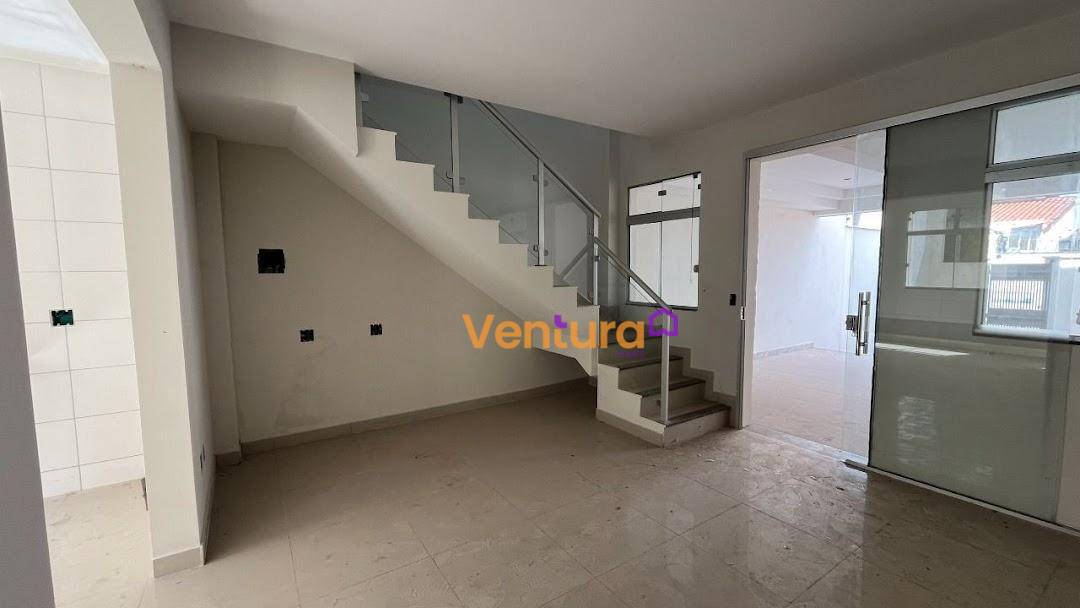 Casa à venda com 3 quartos, 117m² - Foto 12