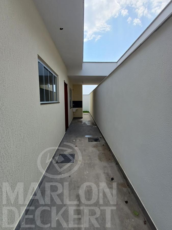 Casa à venda com 2 quartos, 68m² - Foto 19