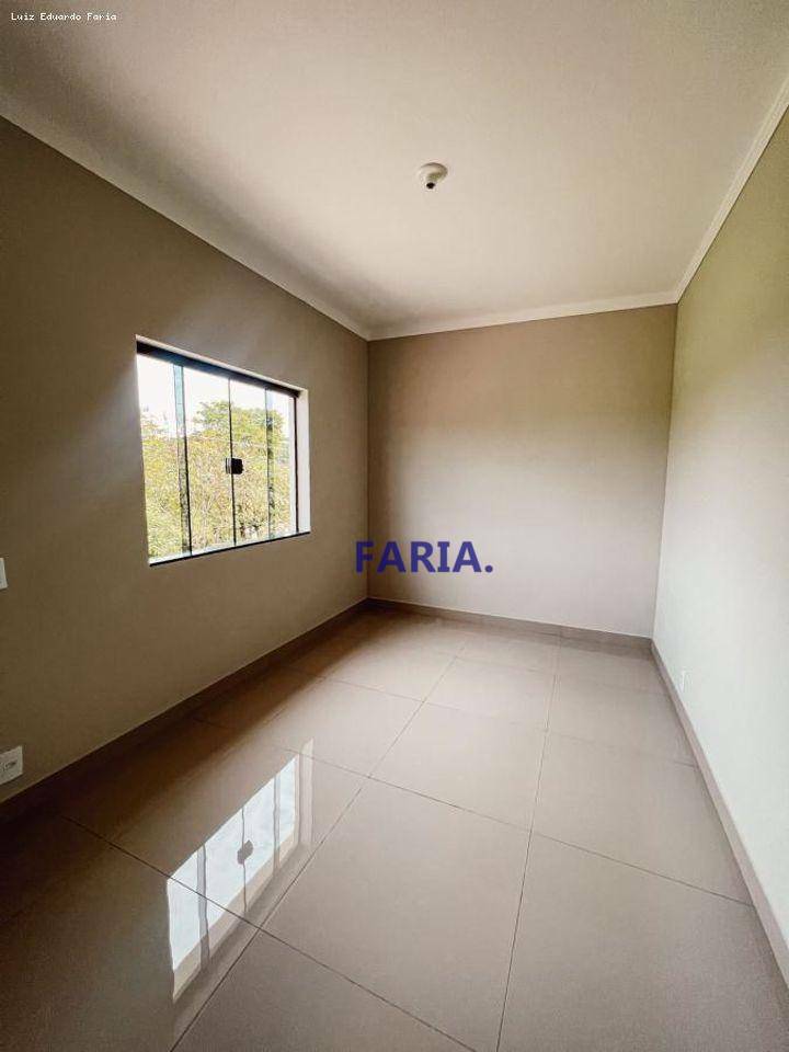 Casa à venda com 3 quartos, 128M2 - Foto 9