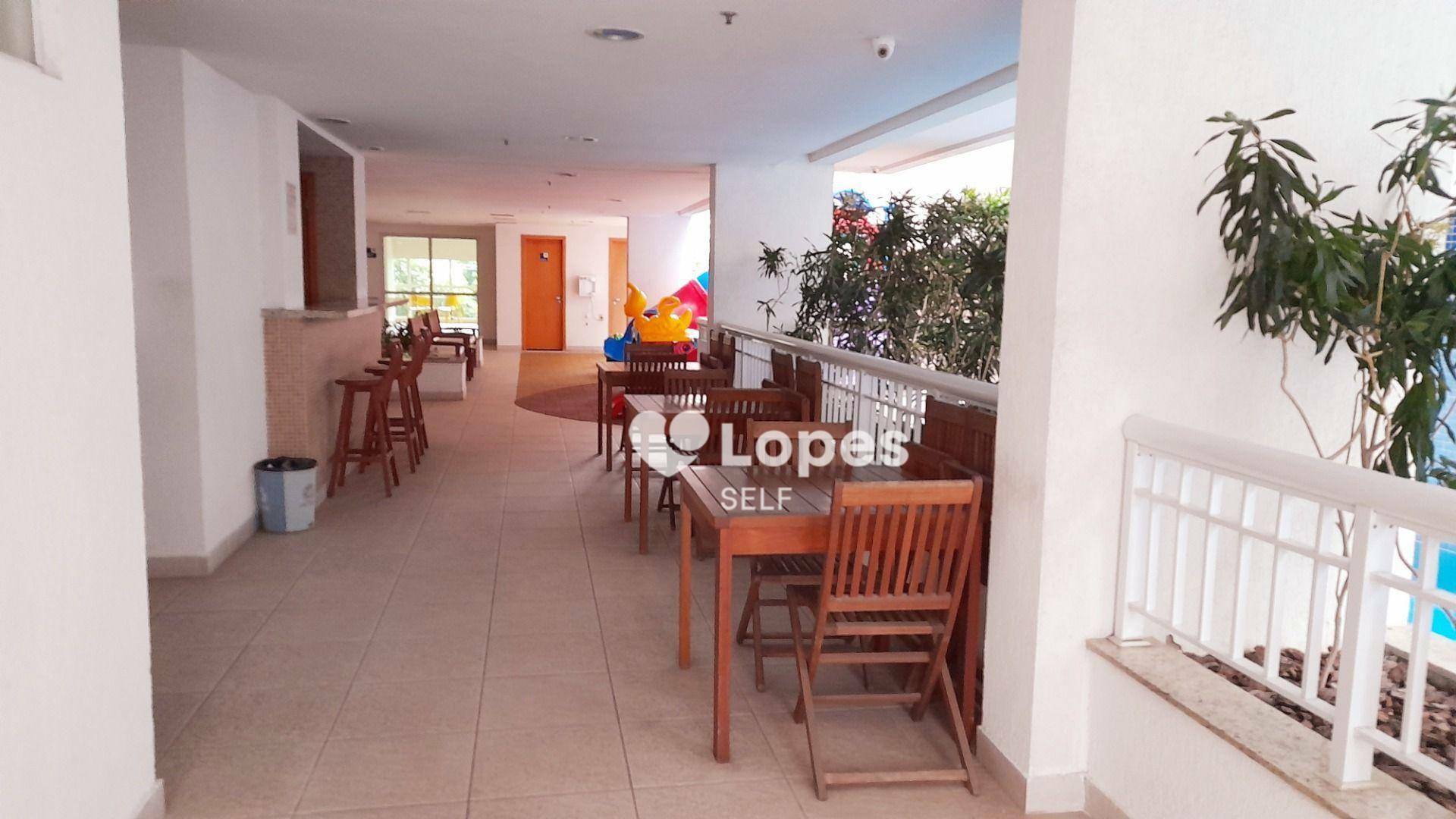 Apartamento à venda com 2 quartos, 82m² - Foto 19