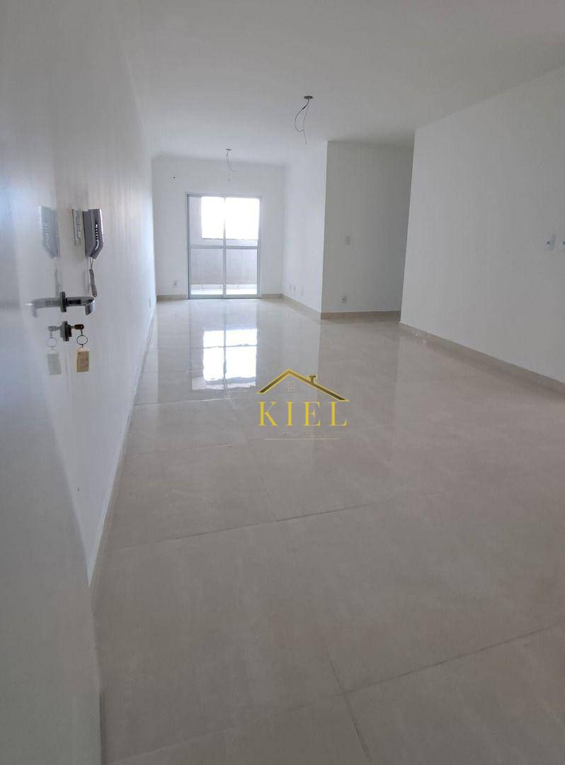 Apartamento à venda com 3 quartos, 78m² - Foto 4