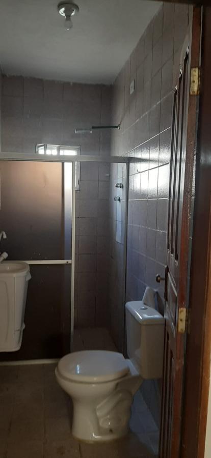 Casa à venda com 2 quartos, 200m² - Foto 10