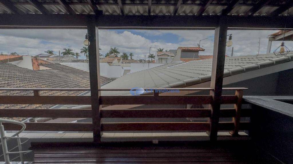 Casa para alugar com 3 quartos, 121m² - Foto 48