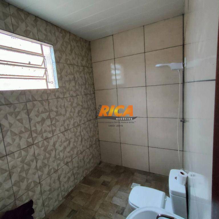 Casa à venda com 2 quartos, 41m² - Foto 14