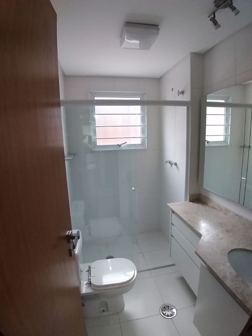 Apartamento à venda com 4 quartos, 245m² - Foto 25