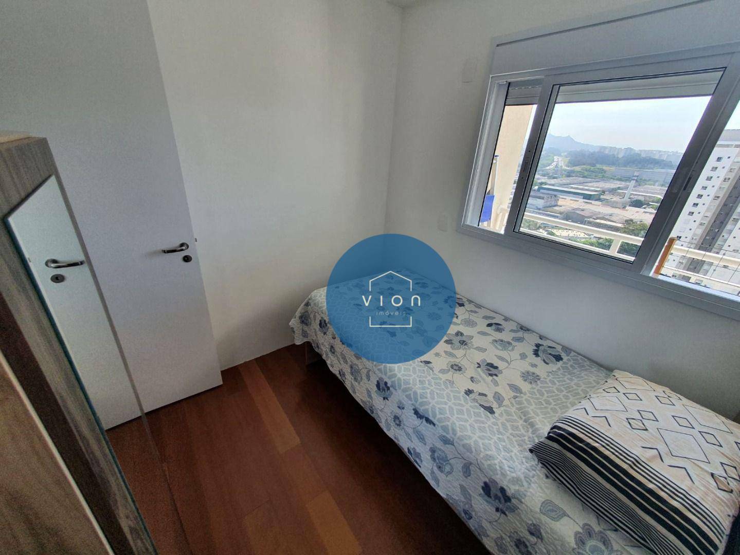 Apartamento à venda com 2 quartos, 62m² - Foto 12