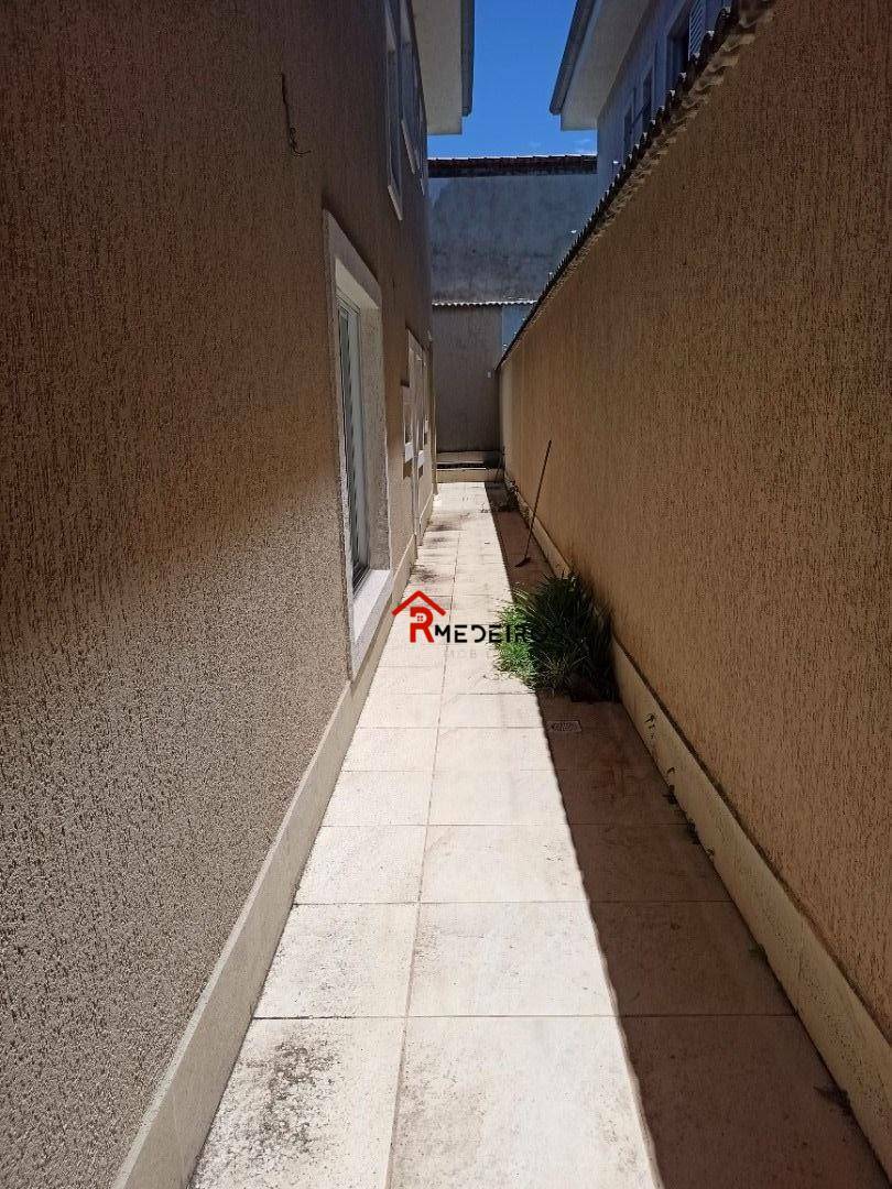 Sobrado à venda com 4 quartos, 215m² - Foto 6