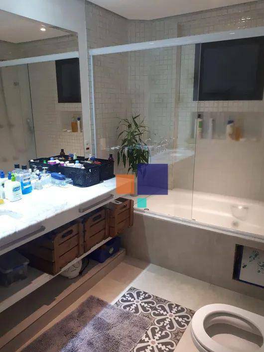 Apartamento para alugar com 3 quartos, 145m² - Foto 10