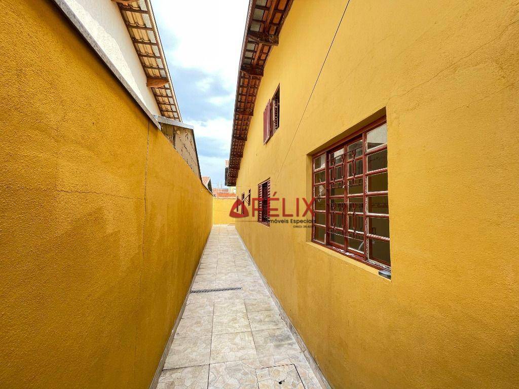 Casa, 3 quartos, 72 m² - Foto 4